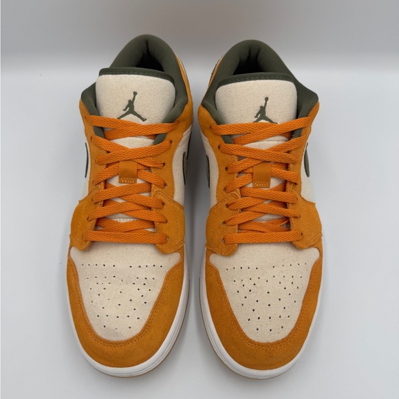 Nike Men’s Air Jordan 1 Low SE 'Light Curry', SIZE: 11.5 - Picture 9 of 15